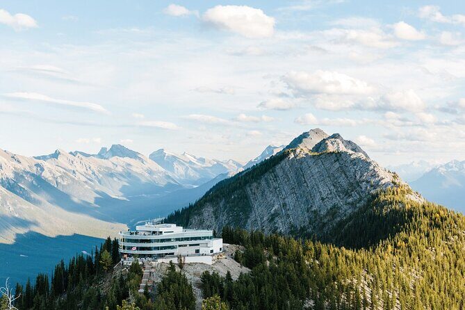 4-Day Authentic Banff, Jasper and Glacier Tour Package - Day 4: Peyto, Emerald, Athabasca Falls, and the Return to Calgary