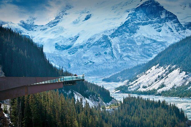 4-Day Authentic Jasper and Columbia Icefield Tour Package - Day 3: Jasper National Park Core Stops and the Columbia Icefield Discovery Centre
