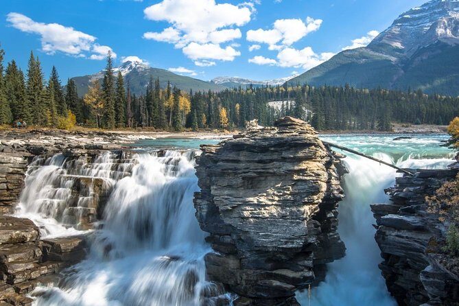 4-Day Authentic Jasper and Columbia Icefield Tour Package - Day 1 in Calgary: Mountain Views and a Soft Landing