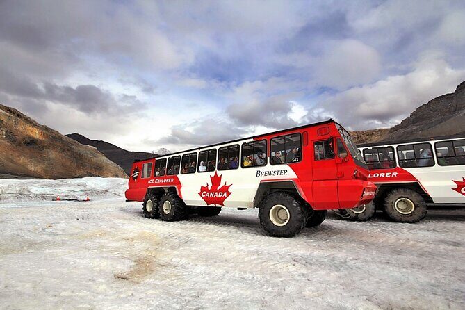 4-Day Rockies Discovery Tour Package, Banff, Jasper, and Yoho - Jasper National Park Day: Medicine Lake and Maligne’s turquoise payoff
