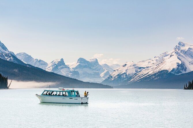 5 Day Canadian Rockies, Banff, Lake Louise, Moraine Lake, Jasper - Included stops that are worth your attention most