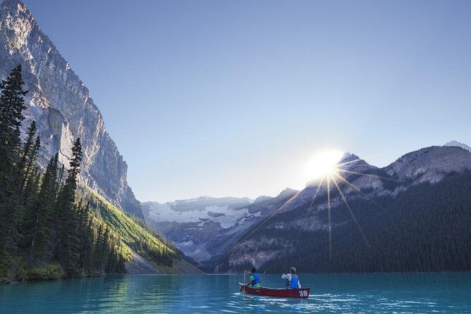 5 Day Rockies Mountains and Glaciers Tour, Icefield Parkway Hotel - Jasper Day: Waterfalls, the Disappearing Lake, and Spirit Island Area