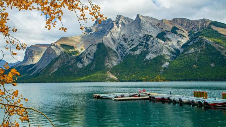 Banff/Calgary:Banff National Park&Johnston Canyon 1-Day Tour - Price and extras: where your money really goes