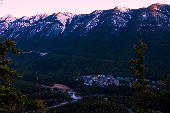 Banff Deep 1 Day Tour in small group - Vermilion Lakes: Easy Views Near Banff Town