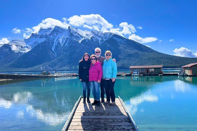 Best of Glaciers from Calgary/Canmore/Banff - Bow Lake: A View That Changes With the Season