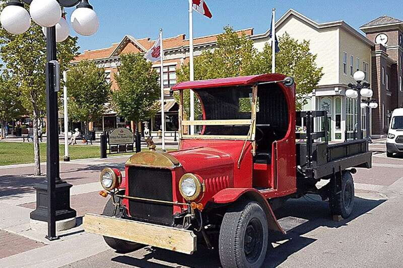 Calgary: 3.5-Hour Bus City Tour with Gasoline Alley Museum - Who should book this Calgary bus tour?