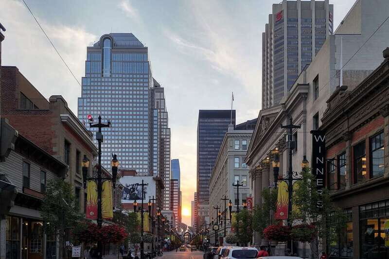 Calgary: 3-Hour Sightseeing Bus Tour - East Village, Studio Bell, and Calgary’s Creative Edge