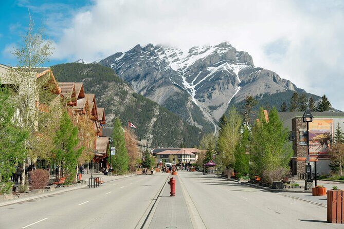 Calgary Airport to Canmore Private Transfer - Who This Private Ride Is Best For