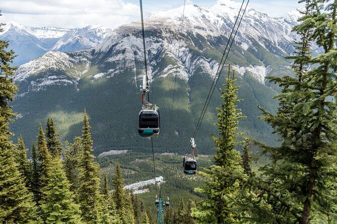 Calgary/Banff: Gondola, Upper Hot Spring, Bow Fall & Top 3 Lakes - Lake Minnewanka: iconic glacier water and an easy start