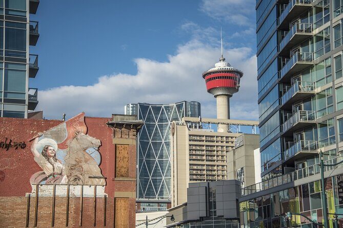 Calgary City Tour: Peace Bridge, Calgary Tower & Stephen Avenue - Stephen Avenue Walk: Downtown Pedestrian Life (And Photo Time)