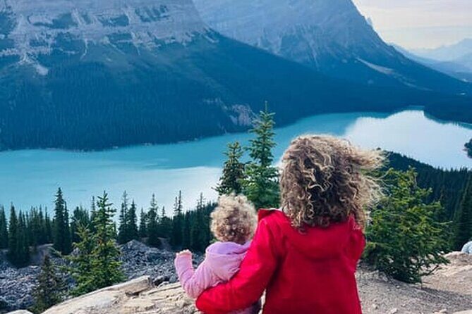 Calgary: Columbia Icefield, Skywalk, Crowfoot Glacier and Lakes - Peyto Lake’s wolf-head shape is the star moment