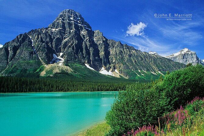 Calgary: Columbia Icefield, Skywalk, Crowfoot Glacier and Lakes - Waterfowl Lakes: the quieter pair that still delivers
