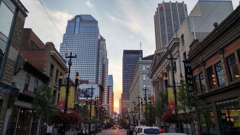 Calgary Downtown: 2-Hour Introductory Walking Tour - Key Points Worth Your Time