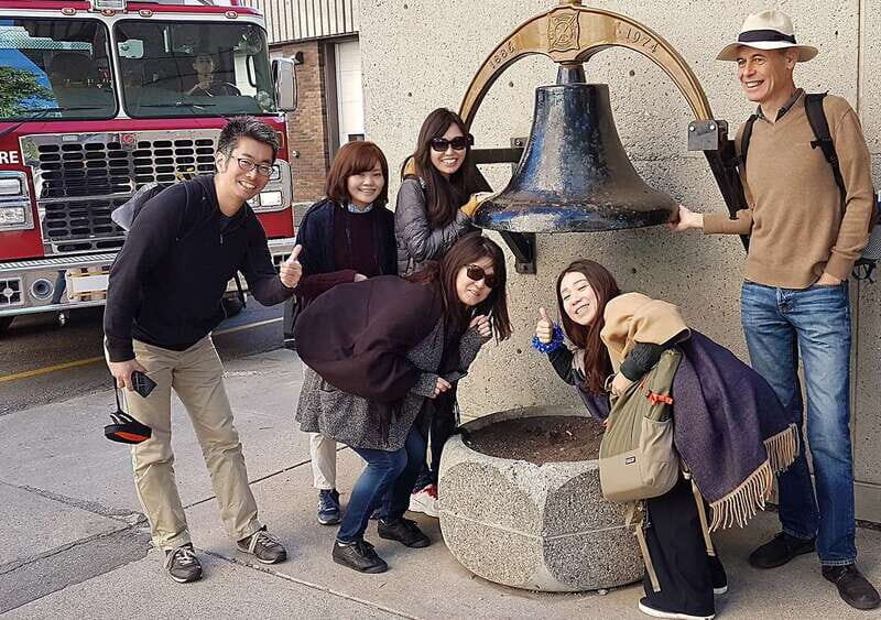 Calgary Downtown: 2-Hour Introductory Walking Tour - Chinatown and the Classic Finish on Stephen Avenue