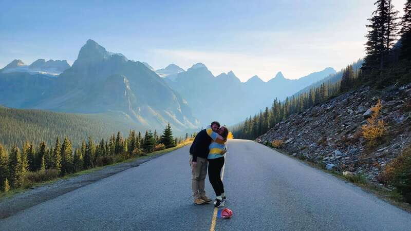 Calgary: Glaciers, Mountains, Lakes, Canmore and Banff Tour - Banff Avenue free time: souvenirs, a museum, or just a breather