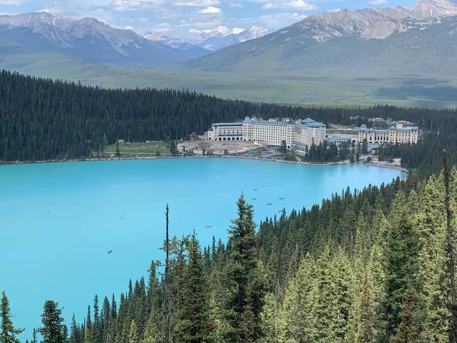 Calgary: Lake Louise, Moraine Lake, & Emerald Lake Tour - Natural Bridge on the Kicking Horse River: A Fast Walk, Big Results