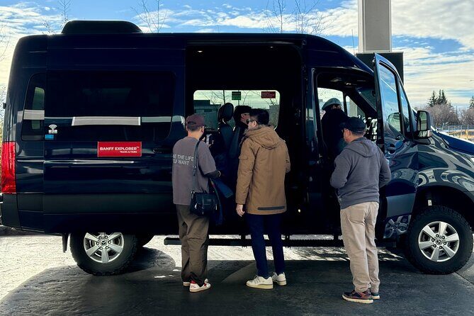 Calgary YYC Airport: Hassle-free Private Transfer to Lake Louise - Should you book this YYC to Lake Louise private transfer?