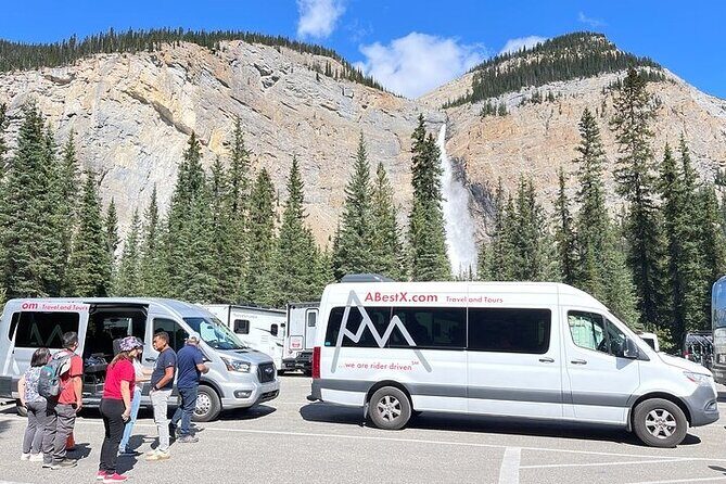 Calgary YYC Airport to Banff Hotels (Shared Shuttle Bus) - What to Expect if Flights Change (Early, Late, or Canceled)