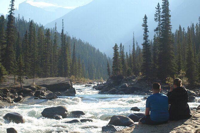 Canadian Rockies Golden Hour Tour | Lunch Included - Lunch included: why it matters on a sunrise schedule