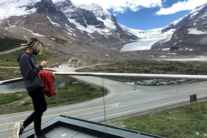 Columbia Icefield Glacier Adventure Day Tour from Calgary/ Banff - Lunch at the Icefield Centre: Don’t Count On It Being Included