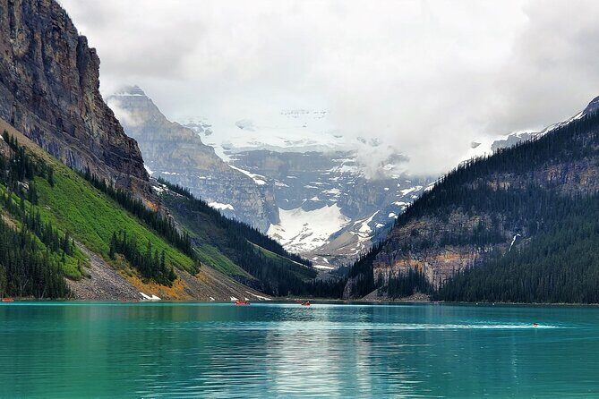 Discover Banff National Park - Premium Day Trip - Downtown Banff Avenue: how to use your town time well