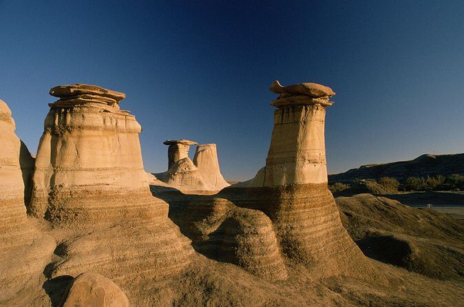 Drumheller and Badlands Full-Day Tour with a Small Group - What to Wear and Bring (So Your Day Feels Easy)
