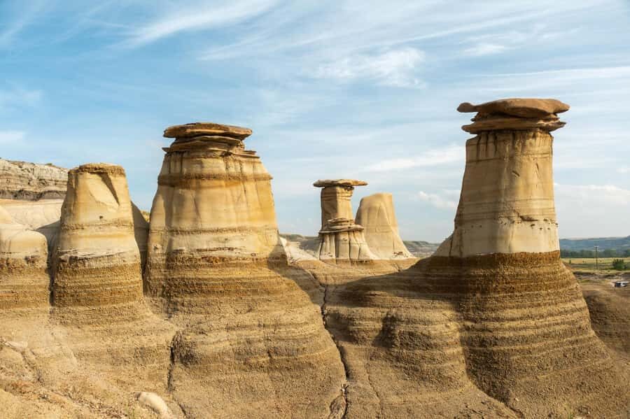 Drumheller: Dinosaurs, Canyons, & Hoodoos Day Tour - Royal Tyrrell Museum: Where the Fossils Actually Make Sense