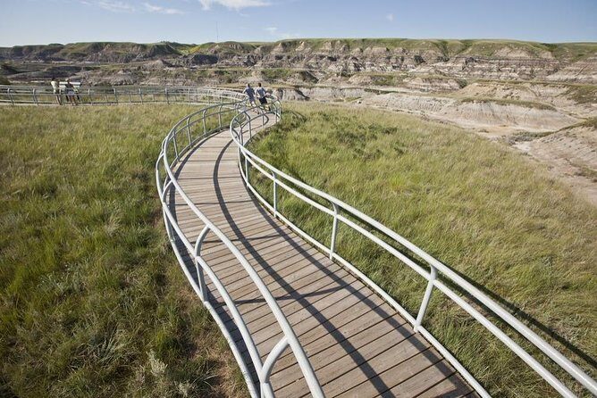 Drumheller: Royal Tyrrell Museum, Hoodoos and Horseshoe Canyon - Should you book this Drumheller day trip?