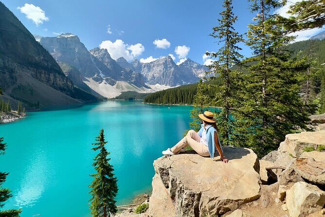 Explore Moraine Lake, Banff, Lake Louise & Minnewanka - Banff Avenue for 2 Hours: Town Time, Shops, and Lunch Choices