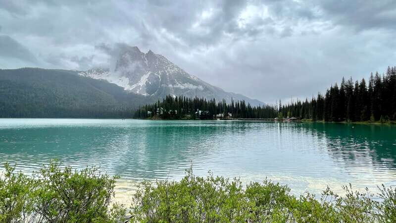 From Calgary: Banff & Yoho National Parks Private Day Tour - Town of Banff stop: reset your legs with real-town energy