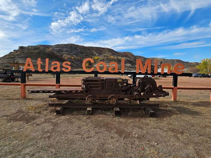 From Calgary: Drumheller Private Tour, Full day sightseeing - Private 8-Hour Drumheller Day From Calgary