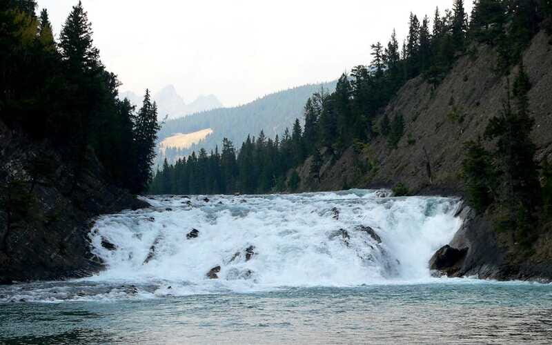 From Calgary: Private Lake Louise and Banff Day Trip - Banff National Park time: what 2 hours is really for