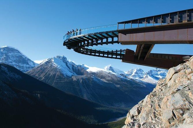 Icefields Parkway Discovery from Calgary, end Jasper - Pickup times and the reality of a long 12-hour coach day