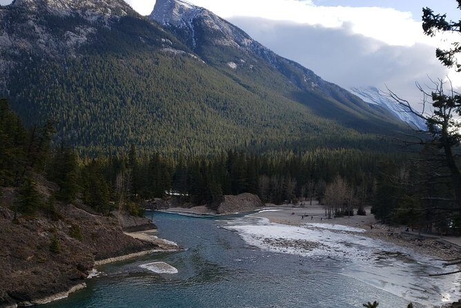 Lake Louise and Banff Day Trip - A Private Calgary-to-Banff Day Trip That Keeps You Stress-Free