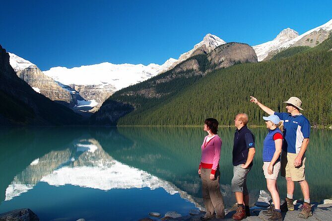 Lake Louise 、Moraine and Emerald Lake Tour from Calgary Banff - Moraine Lake: One Hour of Turquoise, Plus a Seasonal Plan