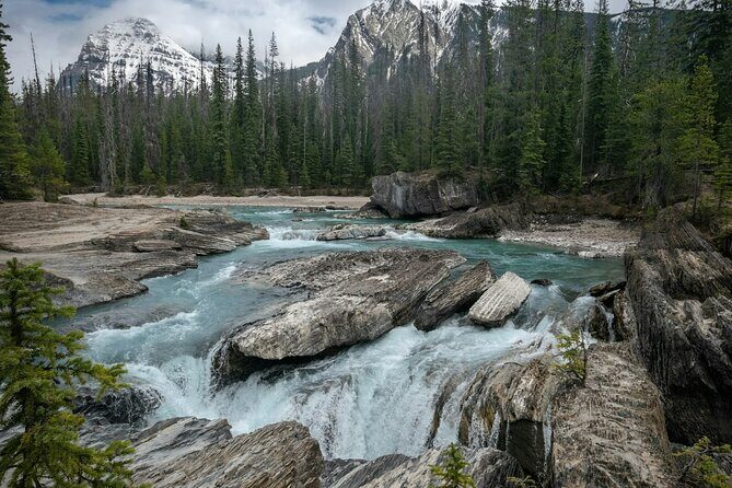 Lake Louise Moraine Lake Emerald Lake Yoho Banff National Park - Lunch time at Lake Louise Village or the ski area