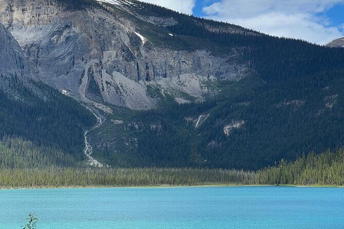 Lake Louise, Moraine Lake, Peyto Lake, Crowfoot, Johnston Canyon - Lake Louise: classic views plus a comfortable lunch break