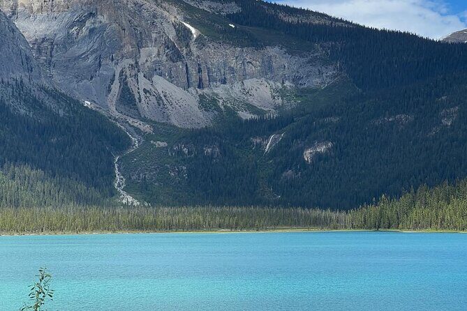 Moraine Lake Lake Louise Emerald Lake Banff Town & Natural Bridge - Yoho National Park’s engineering moment: the Lower Spiral Tunnel