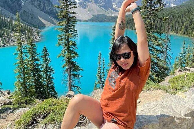 Moraine Lake, Louise, Emerald Lake, Johnston Canyon, Banff Town - Pickup in Calgary: start strong, dress smart