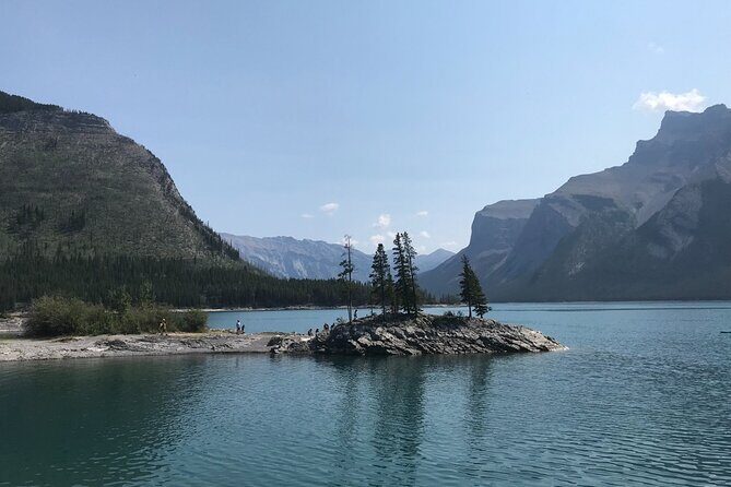 Private Airport Transfer: Calgary to Banff, Canmore, Lake Louise - Who This Transfer Suits Best (and Who Should Look Elsewhere)