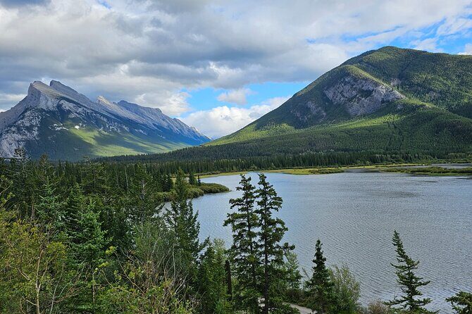 Private Banff Tours - With Guide Manvir, the Stops Feel Personal