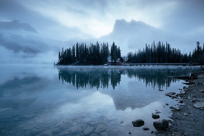 Waterfalls, Lakes & Hidden Gems – Yoho Adventure from Calgary - Takakkaw Falls: 833 Feet of Power (and a Short Walk to the Base)