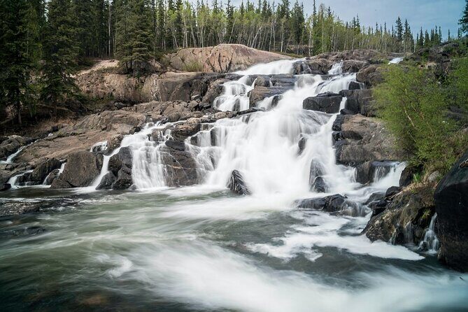 Waterton Lakes National Park Scenic Day Tour from Calgary - Waterton Townsite Lunch and Red Rock Canyon Timing