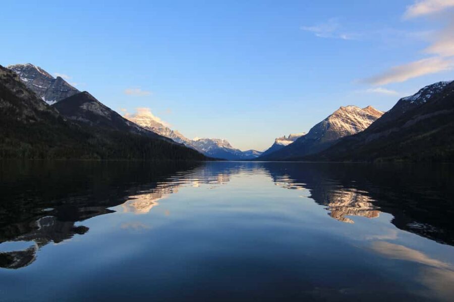 Waterton National Park: Lakes & Mountains Day Tour - Getting There from Calgary: Comfortable Bus, Real Time in Transit