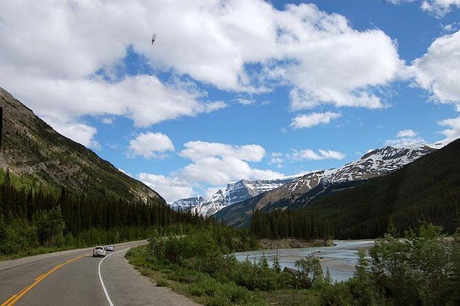 Western Classic - One Way Calgary To Vancouver Rockies Bus Tour - Calgary pickup to Jasper: the transfer day that can feel long